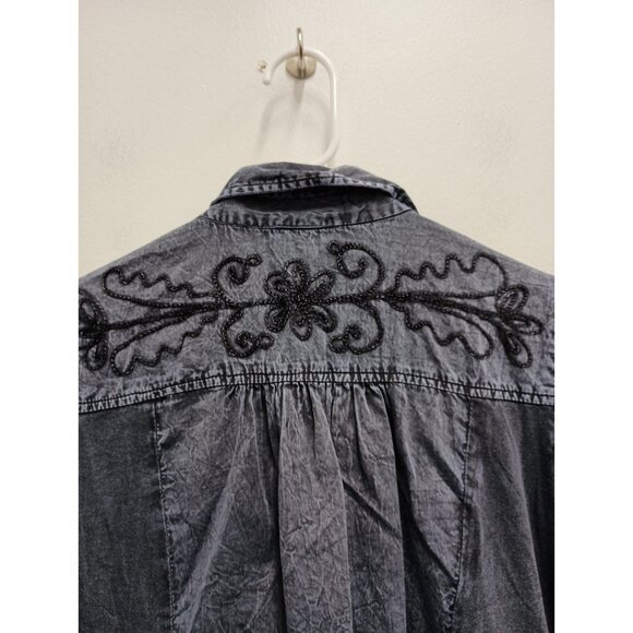 Parsley & Sage BOHO Top Womens Small Blue Chambray Embroidered Wearable Art - Picture 8 of 11